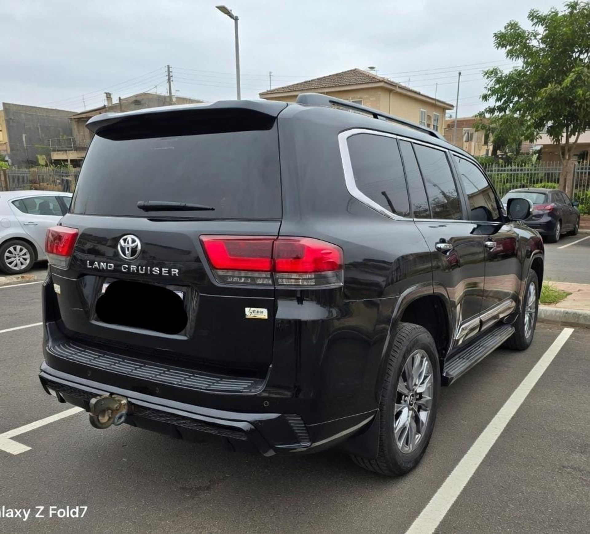 Toyota Land Cruiser VXR - 4