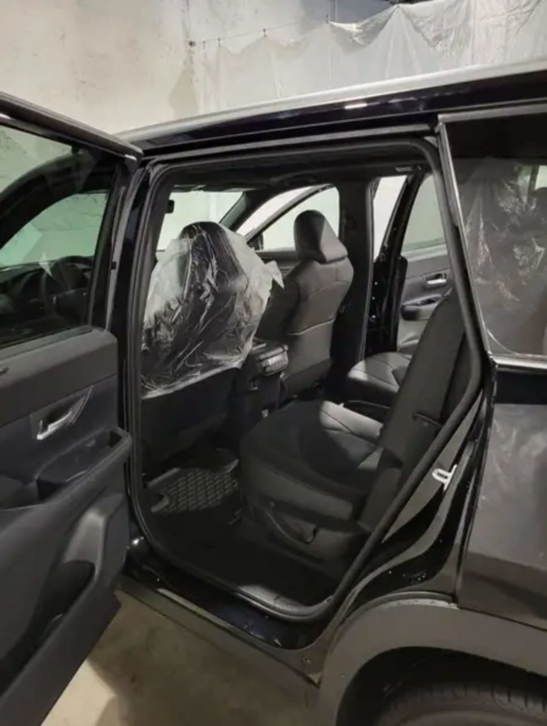 Toyota Highlander Grand Platinum Max T1  - 4