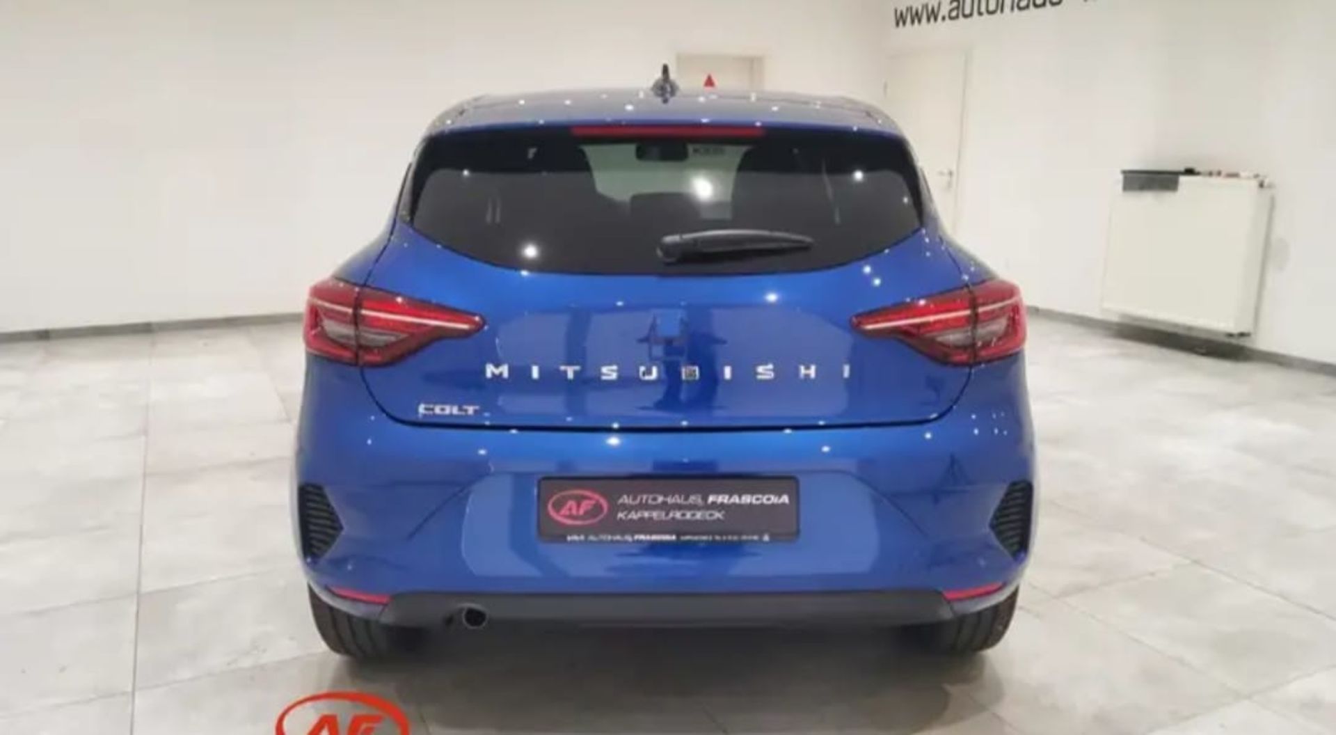 Mitsubishi Colt - 10