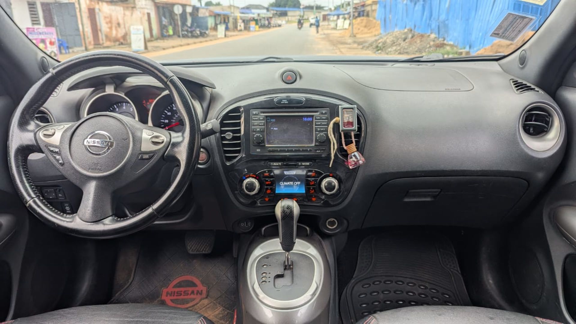 Nissan Juke - 2