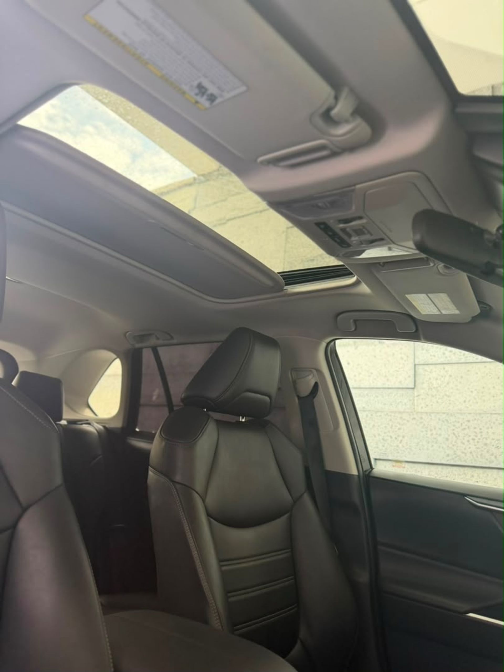 Toyota RAV4 - 3