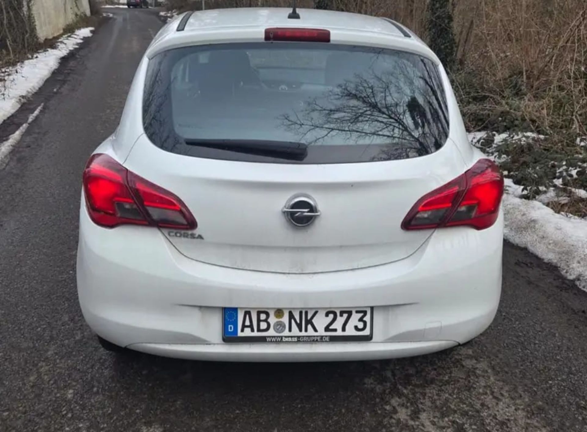 Opel Corsa  1.2 On  - 6