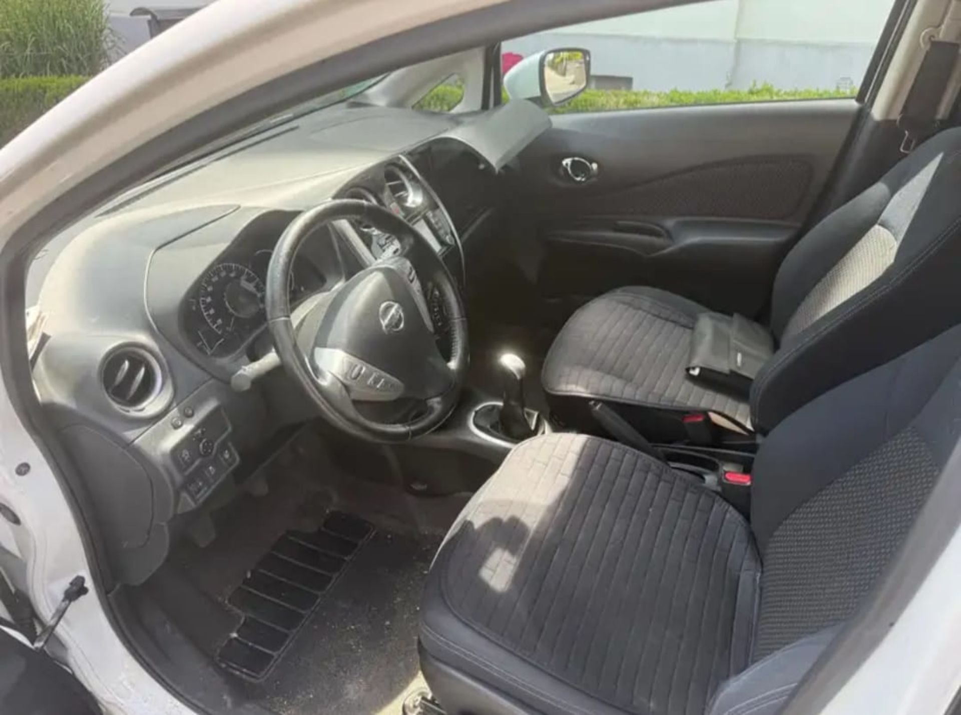 Nissan Versa Note - 4