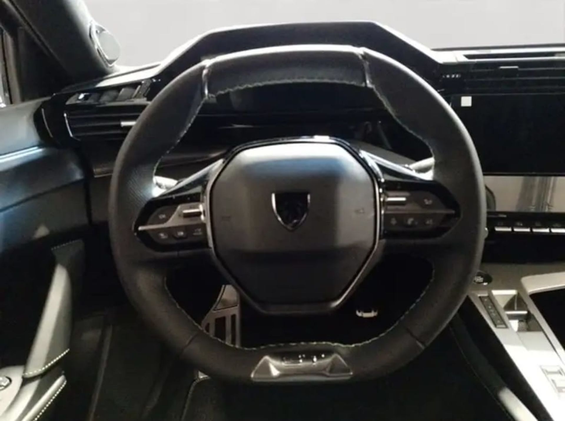 Peugeot 408 - 2