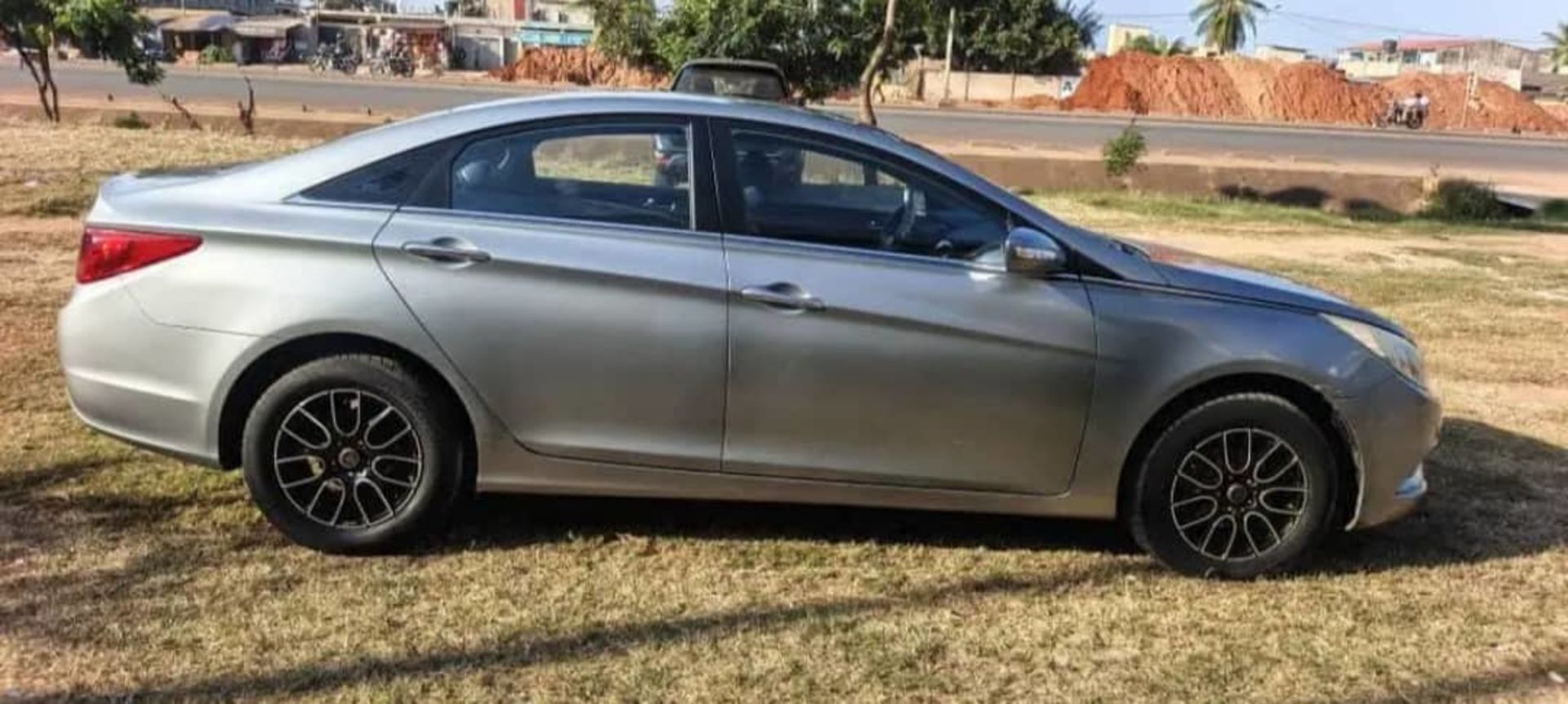 Hyundai Sonata - 5