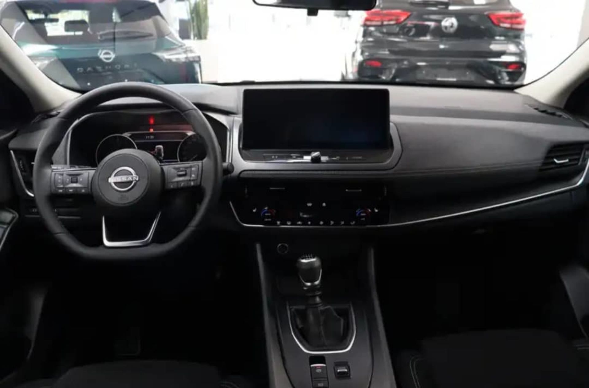 Nissan Qashqai - 2
