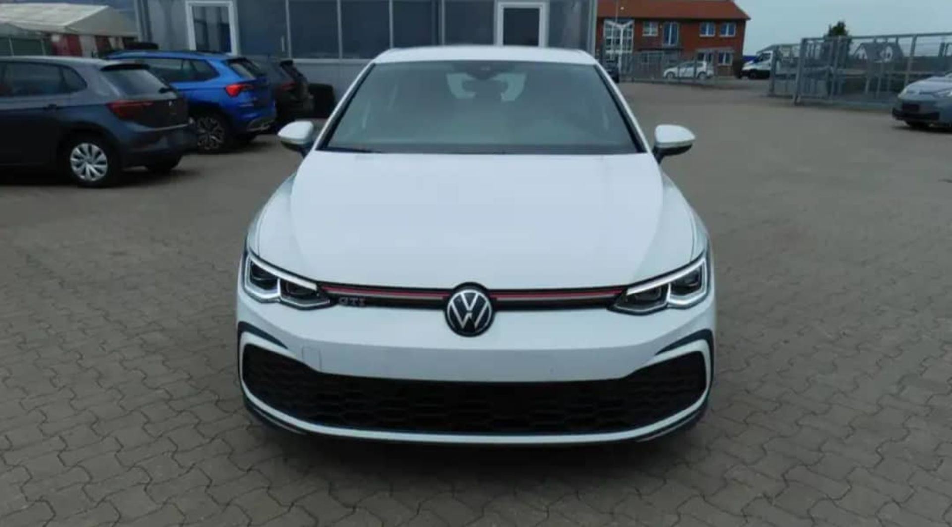 Volkswagen Golf VIII GTI - 8