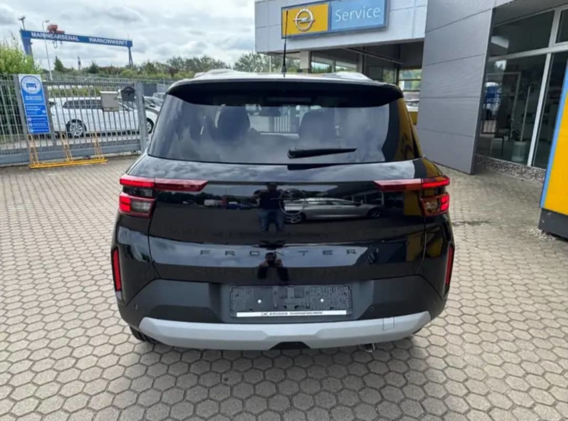 Opel Frontera - 10
