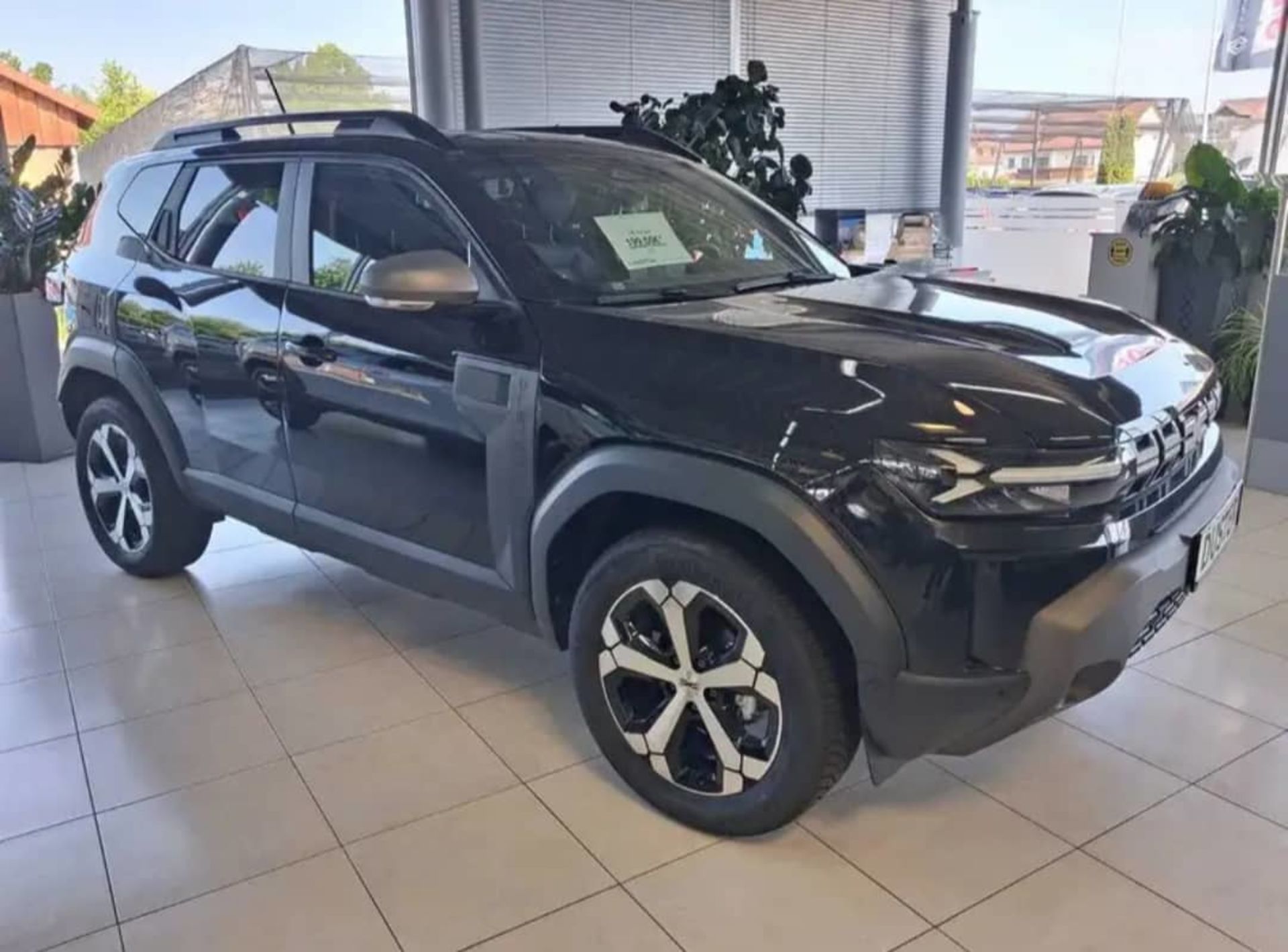 Dacia Duster - 1