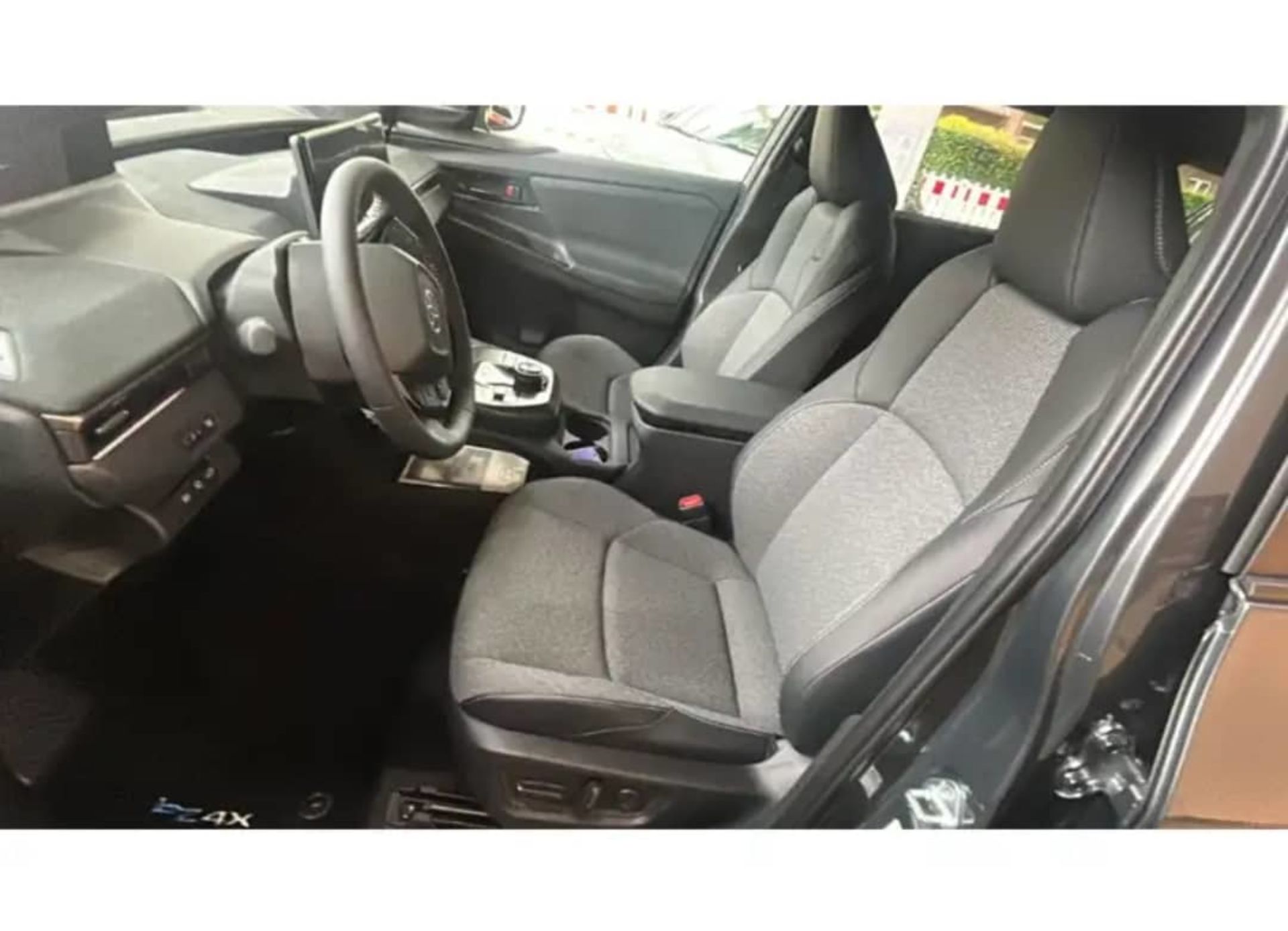 Toyota BZ4X Touring - 4