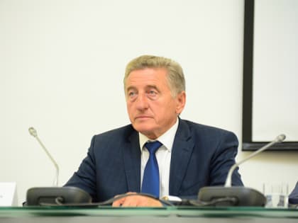 Депутаты Воронежской городской Думы поздравляют сенатора  Сергея Николаевича Лукина с юбилеем!