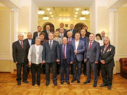 В новом созыве Общественной палаты Воронежа не нашлось места молодежи