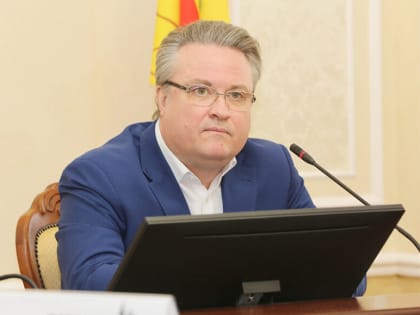 Глава Воронежа Вадим Кстенин поздравил горожан с 15-летием присвоением звания «Город воинской славы»