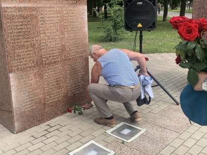 «Традиция купаться в фонтане — уже в прошлом»: как воронежские десантники отметили День ВДВ