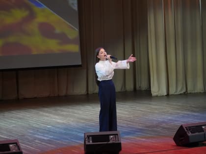 Поздравили железнодорожников