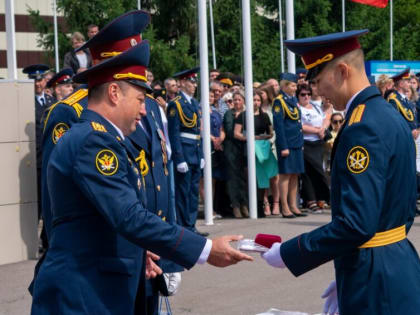 В Воронежском институте ФСИН состоялся выпуск молодых специалистов