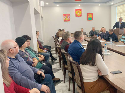 Состоялась 32-ая сессия Совета народных депутатов  городского поселения –  город Богучар