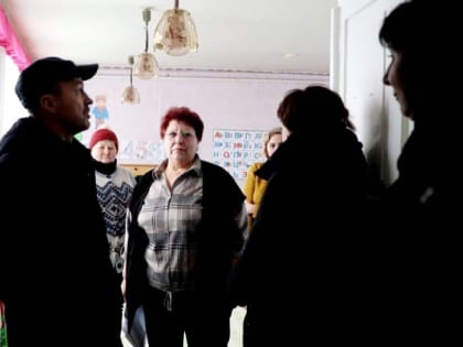 Юрий Матузов провел выездное оперативное совещание в связи с возгоранием части кровли здания Клеповского детского сада