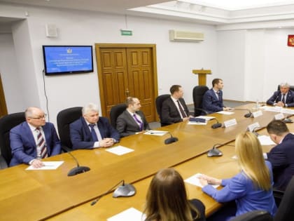 В Воронежской области обсудили экономику, медицину и благоустройство