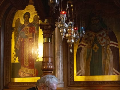 Воскресное архиерейское богослужение в Неделю 17-ю по Пятидесятнице, по Воздвижении