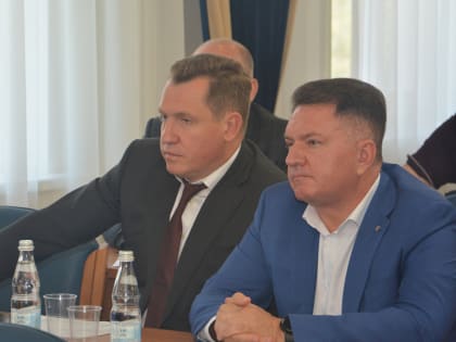 Вадим Кстенин: абсолютно правильно пойти навстречу предпринимателям и продлить срок действия разрешений на работу летних веранд до трех лет