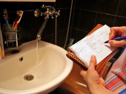 Жалобами воронежцев на ночные отключения воды заинтересовались следователи