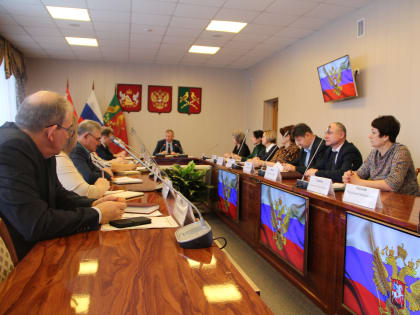 еженедельное  оперативное совещание