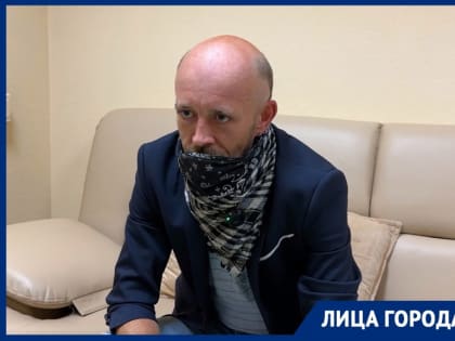 Эпичные перформансы и как к этому относится начальство: воронежский курьер-танцор раскрыл свои секреты