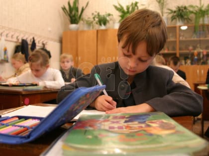 В осиротевшем лицее № 1 Воронежа появился новый директор 