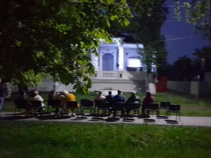 30 АПРЕЛЯ 2023 Г. В БОРИСОГЛЕБСКОЙ КАРТИННОЙ ГАЛЕРЕЕ ИМ. П.И.ШОЛОХОВА ПРОШЕЛ ОТКРЫТЫЙ ПОКАЗ ХУДОЖЕСТВЕННОГО ФИЛЬМА «ДЕВУШКА БЕЗ АДРЕСА», ПРИУРОЧЕННЫЙ  К 65-ЛЕТИЮ ВЫХОДА ФИЛЬМА НА Э