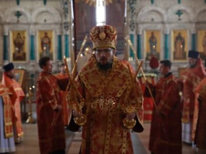 В пятницу 2-й седмицы по Пасхе Преосвященнейший епископ Дионисий совершил Литургию в Ильинском соборе