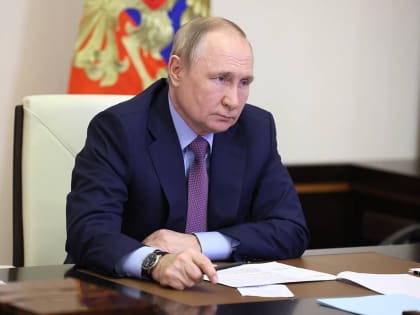 Владимир Путин подписал закон «Единой России» об индексации пенсий работающим пенсионерам