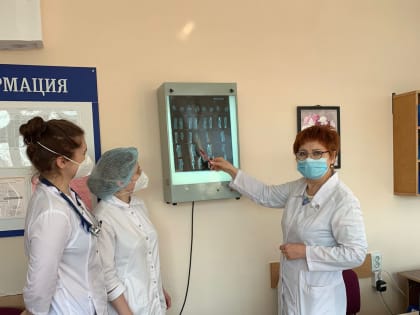 Встреча ординаторов, обучающихся на кафедре фтизиатрии, с бывшим заместителем главного врача Воронежского областного противотуберкулезного диспансера Гребенщиковым Владимиром Трофи