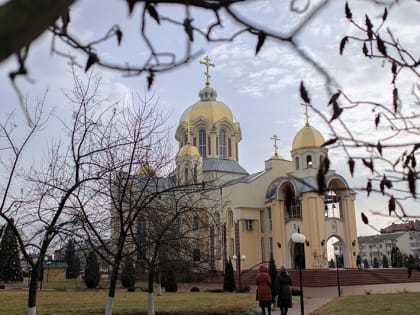 Глава Воронежской митрополии представил клиру и пастве Россошанской епархии Правящего Архиерея, прибывшего к месту служения