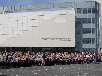 В микрорайоне Воронежа открыли новую школу «Ласточка» на 1,5 тысячи учеников