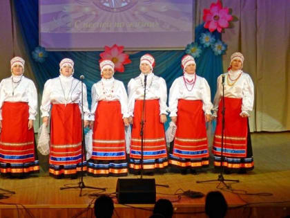 Жителей Боброва пригласили к участию в фестивале «С песней по жизни»