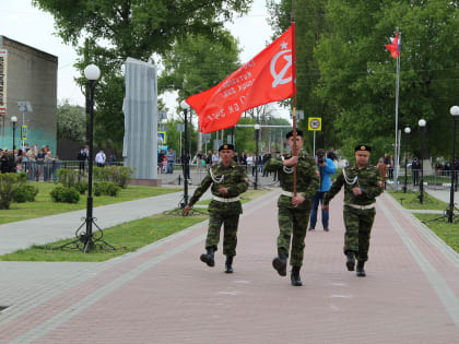 МИТИНГ В ЧЕСТЬ ДНЯ ПОБЕДЫ