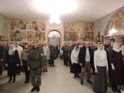 Пасха в воинском храме Сретения Господня Острогожска