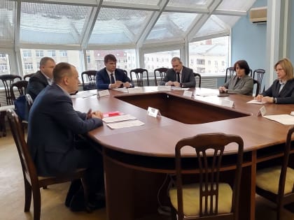 В УФНС России по Воронежской области проведено рабочее совещание с представителями оборонно-промышленного предприятия региона