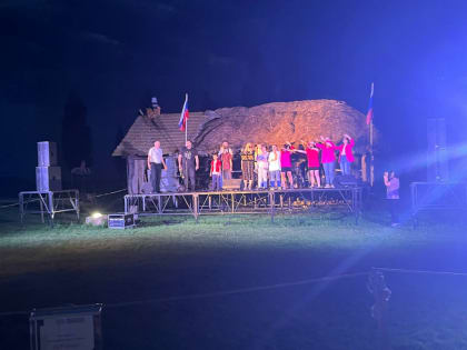 Второй благотворительный концерт «За Родину!»