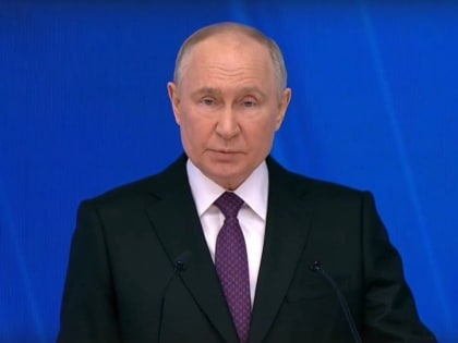 Путин поручил продлить программы семейной ипотеки и маткапитала&nbsp;