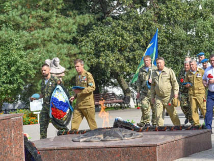 Каждый год 2 августа в стране отмечается День воздушно-десантных войск России.