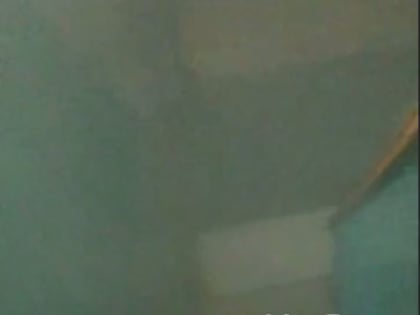 Читатели сообщили о потопе после подачи отопления в доме на улице Ленинского района