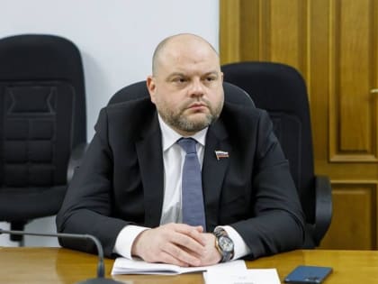 Помощь хоккейной команде, воскресной школе и семье с ребенком-инвалидом: «Единая Россия» работает с обращениями граждан