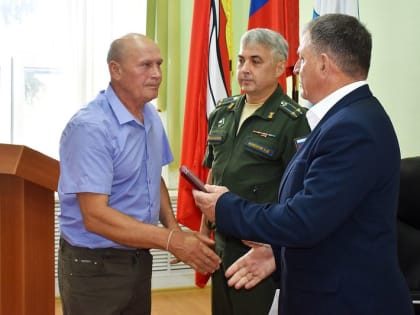 Двоих уроженцев Калачеевского района