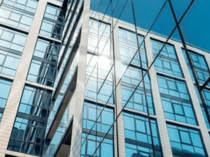 Почти на 250 млн рублей подешевела выставленная в Воронеже на продажу часть Галереи Чижова