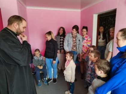 Руководитель отдела по социальной работе в благочинии посетил  объединение семей «Ежики» г. Россоши