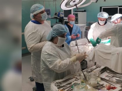 Сложнейшую операцию впервые провели для онкобольной пациентки в Воронеже