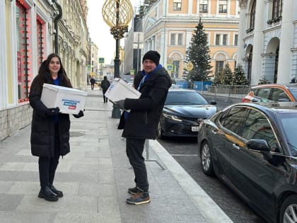 Подписи воронежцев за выдвижение Владимира Путина на президентские выборы передали в Центральный избирательный штаб