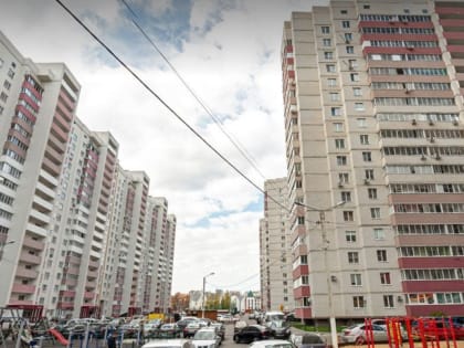 Тело 19-летнего парня нашли под окнами многоэтажки в Воронеже